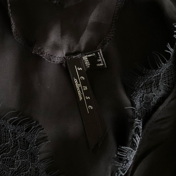 Lingerie top - Picture 3 of 3